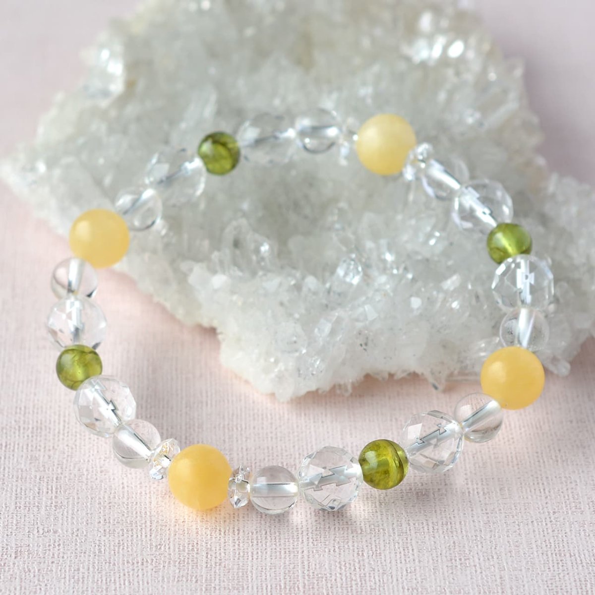 画像8: アラゴナイト、ペリドット、カット水晶 - 8mm玉、サイズ15cm (8)