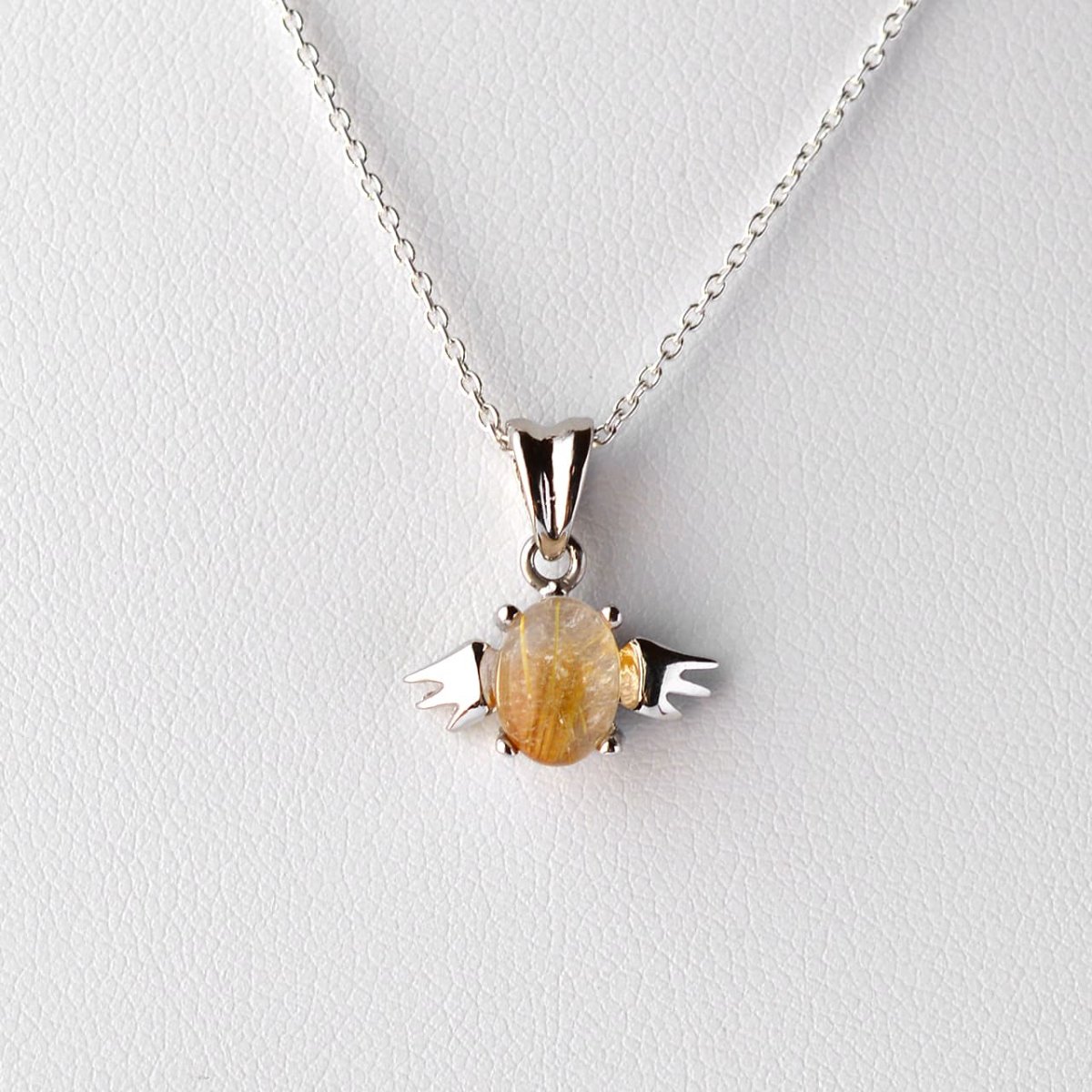 画像3: ゴールドルチルクォーツ - 天使型、約1g、シルバー925あずきチェーン45cm【ケース付】 (3)