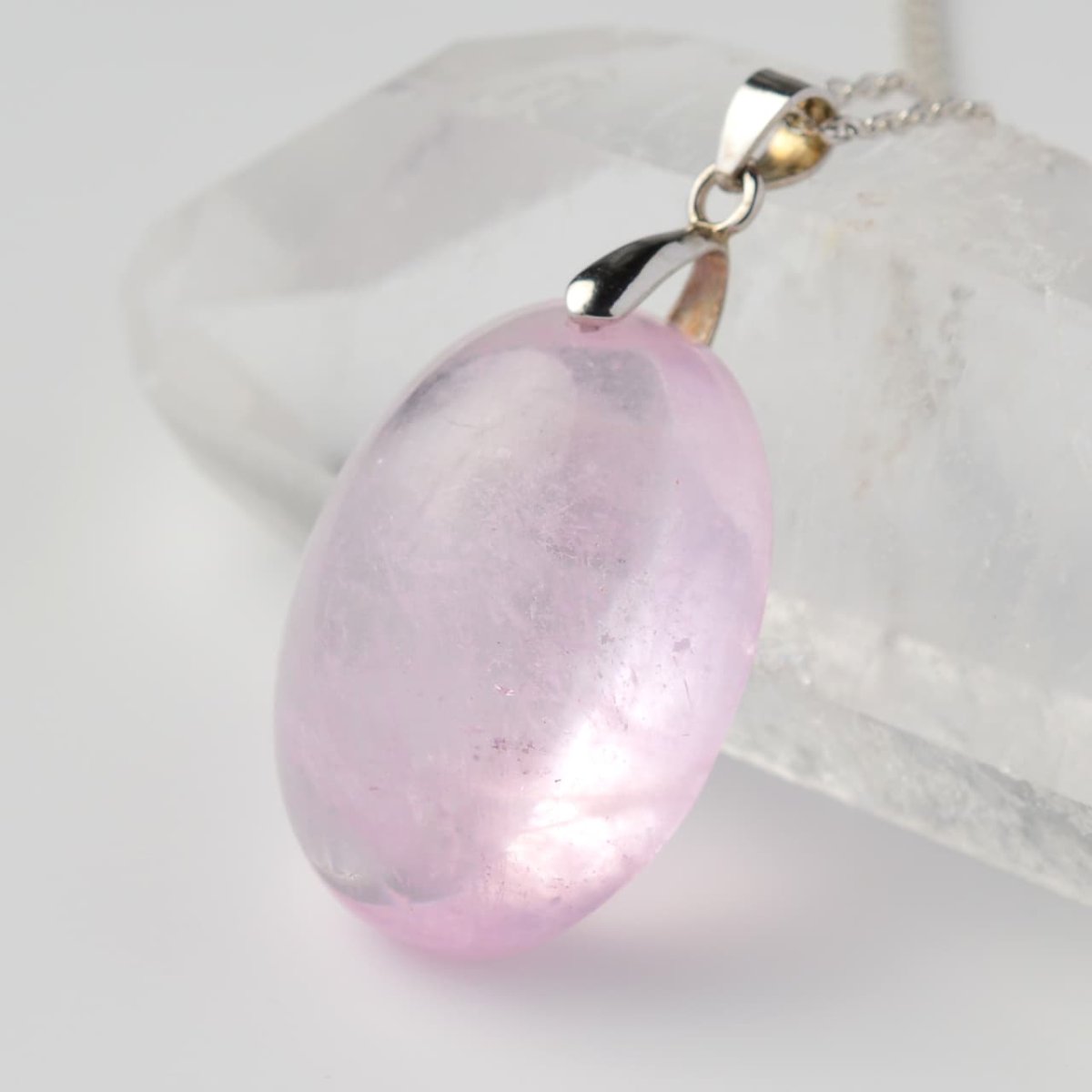 画像2: モルガナイト  - 約6.5g、シルバー925あずきチェーン45cm【ケース付】 (2)