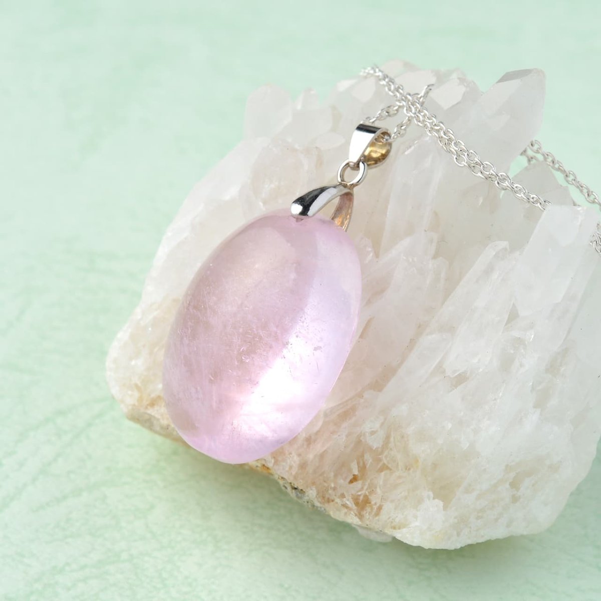 画像8: モルガナイト  - 約6.5g、シルバー925あずきチェーン45cm【ケース付】 (8)